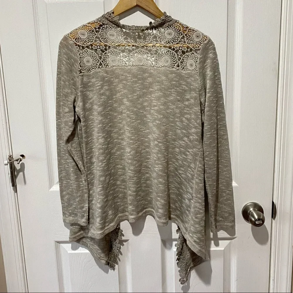 Lungo L’arno Italian Soft Crochet Back Cardigan